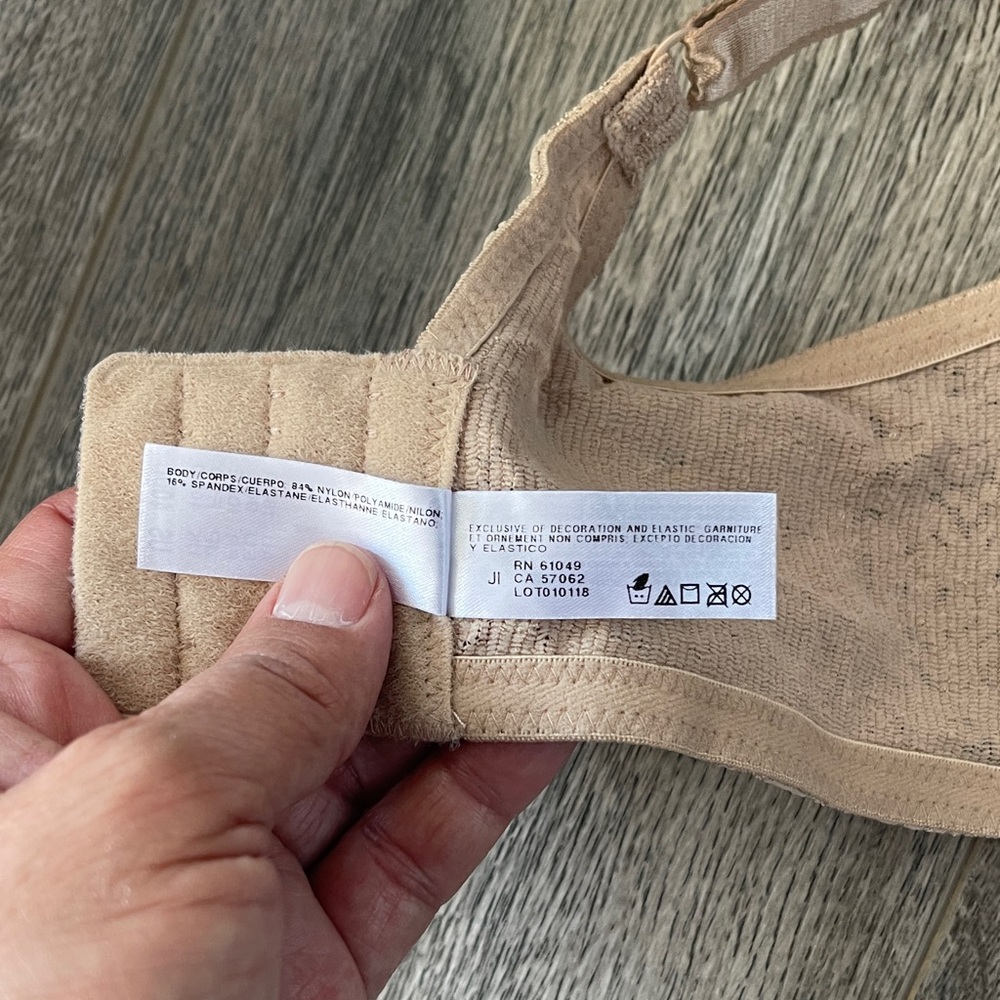 Wacoal Lace Underwire Bra in Tan - Picture 5 of 7